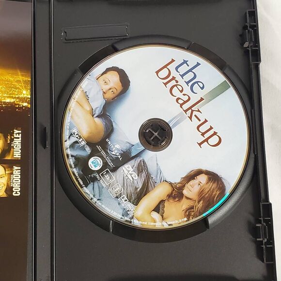 The Break-Up (Fullscreen DVD) - Picture 2 of 3
